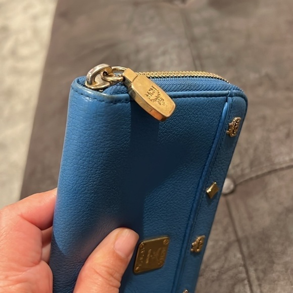 MCM Wallet K7878💙🩵💛 - Picture 5 of 11